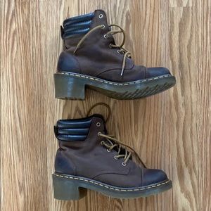 Dr. Martens Alexandra boots